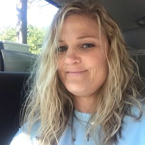 Meet your Posher, Shellie